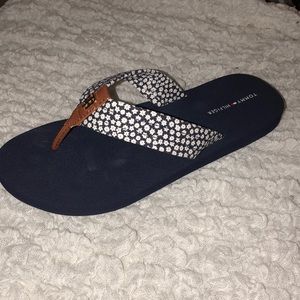 Women’s sandals